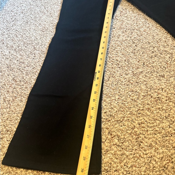 Levi’s Black Bootcut Denim Jeans NWOT - Picture 2 of 6